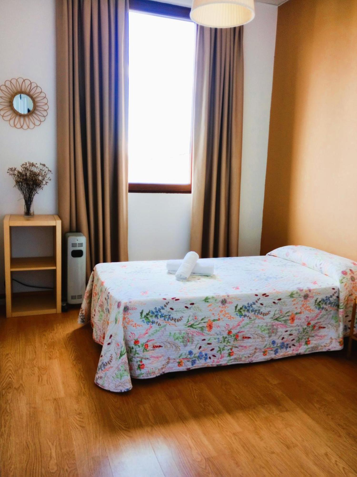 San Lázaro Hostal *