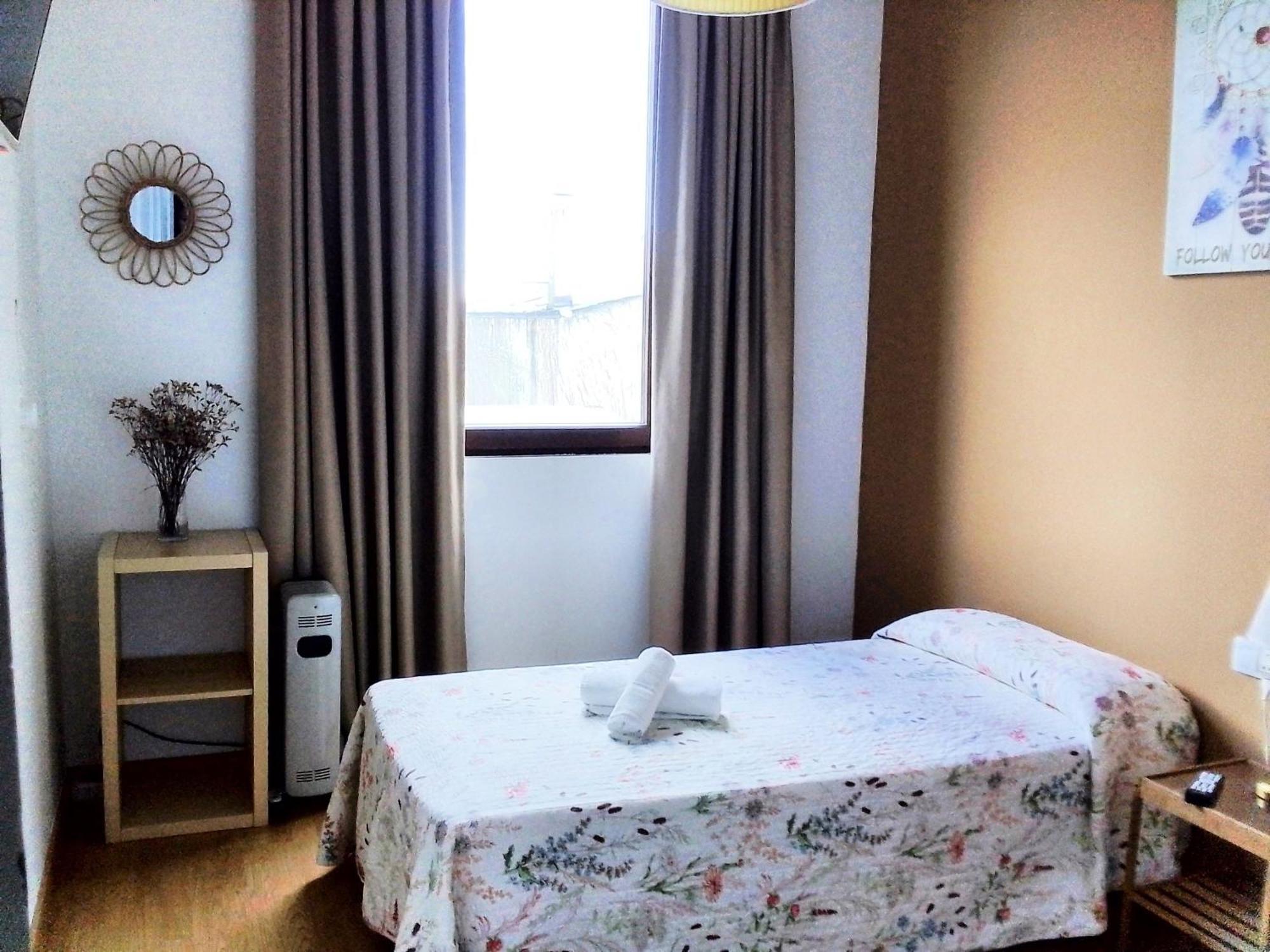 San Lázaro Albergue Sarria
