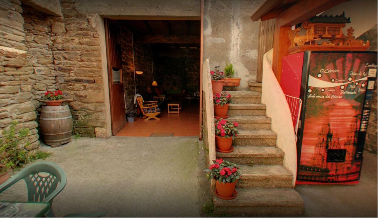 Hostal San Lázaro *